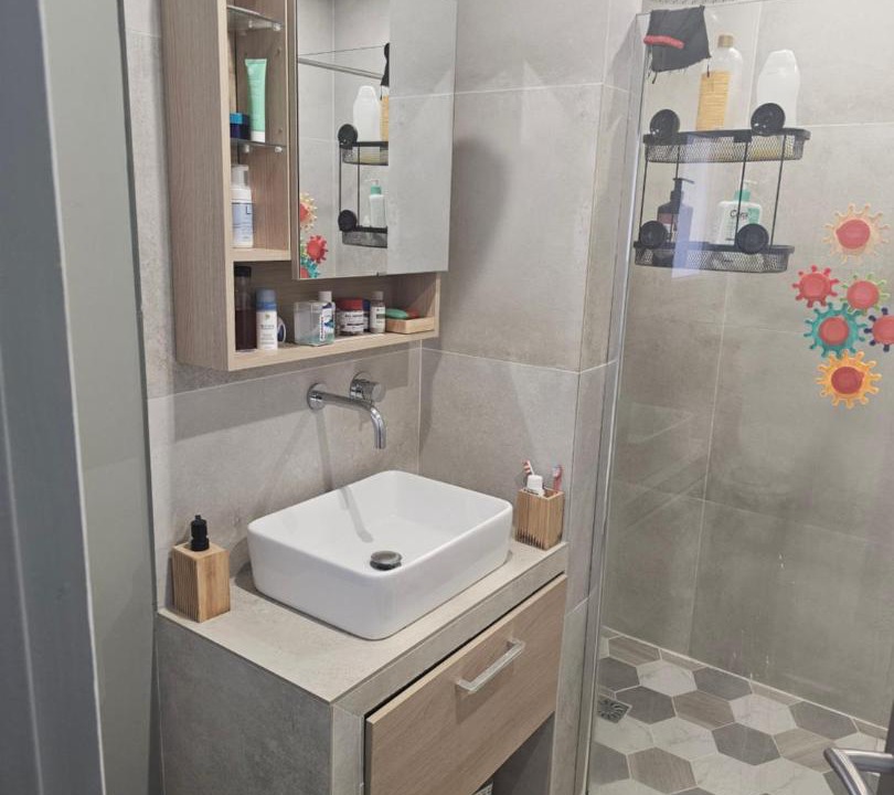 Photo of Bathroom in Drancy