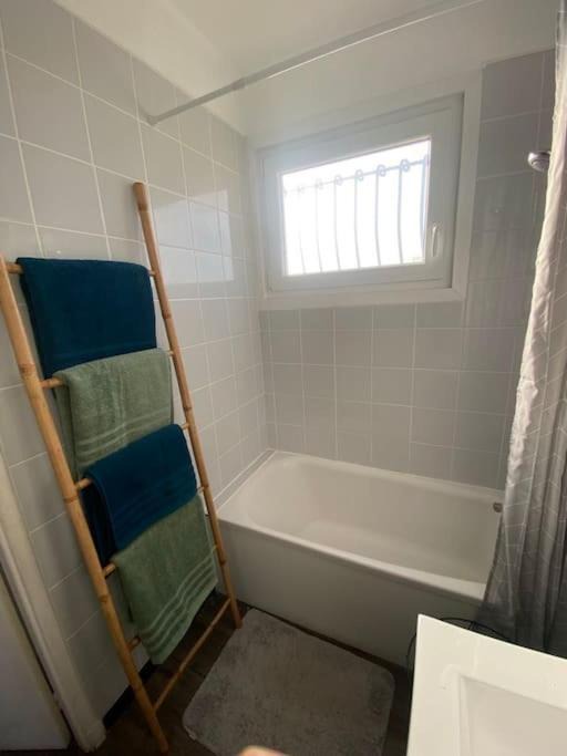 Photo of Bathroom in Saint-Pol-sur-Mer