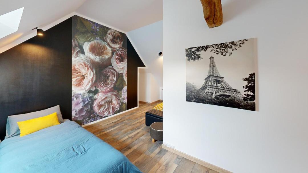 Photo of Bedroom in Joue En Charnie