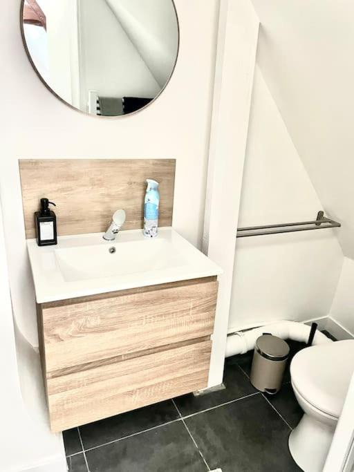 Photo of Bathroom in Abbeville