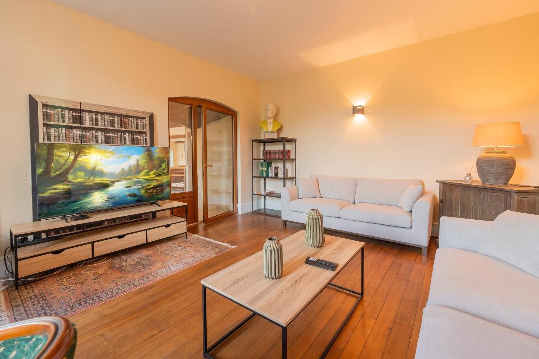 Photo of Livingroom in Douzy