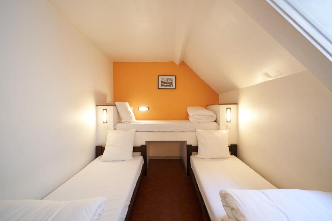 Photo of Bedroom in 4th Arrondissement