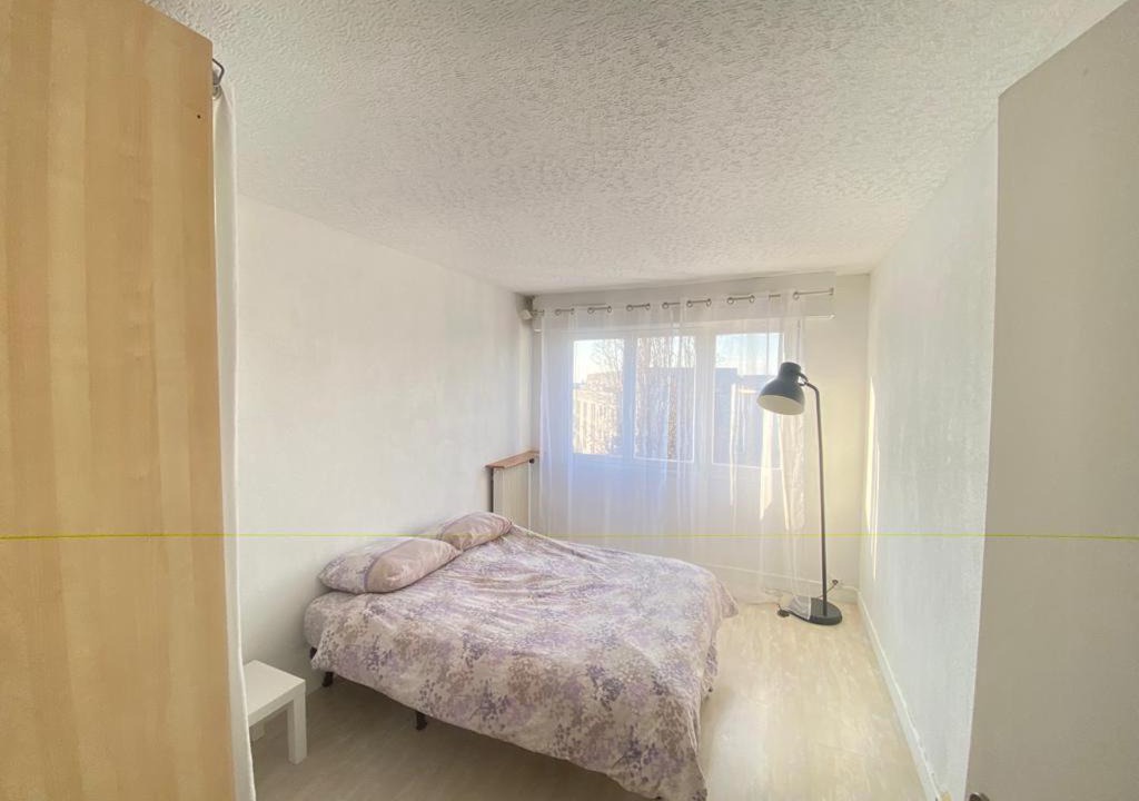 Photo of Bedroom in Le Bourget