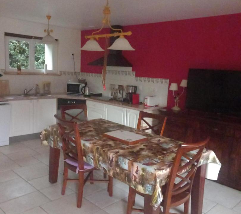 Photo of Kitchen in Saint-Leonard