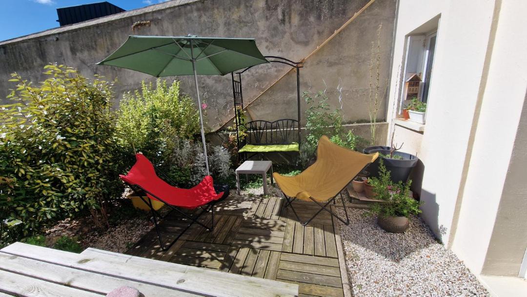 Photo of Patio Balcony in Saint-Martin-du-Littoral