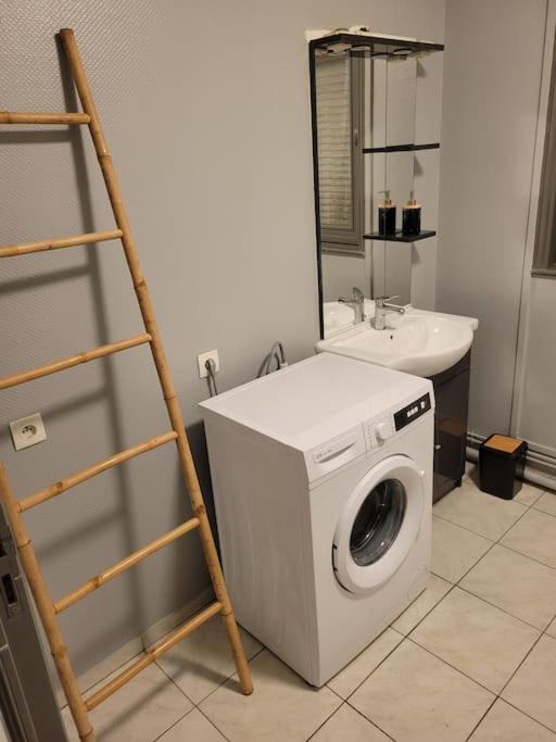 Photo of Bathroom in Armentieres