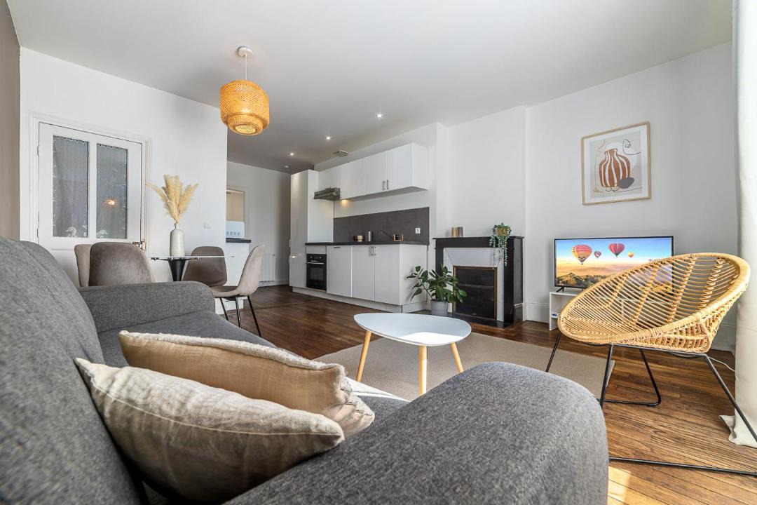 Photo of Livingroom in Melun