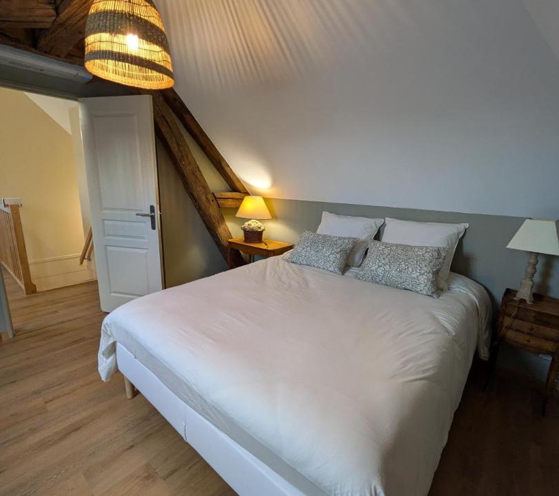 Photo of Bedroom in Sens