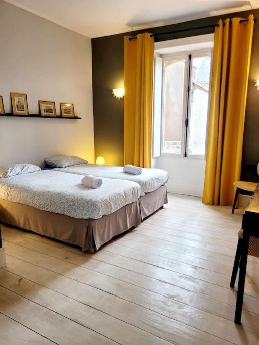 Photo of Bedroom in Richebourg - Saint-Clement