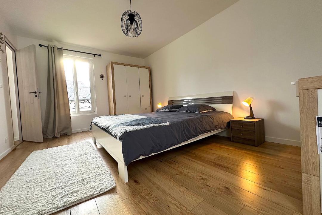 Photo of Bedroom in Montreuil