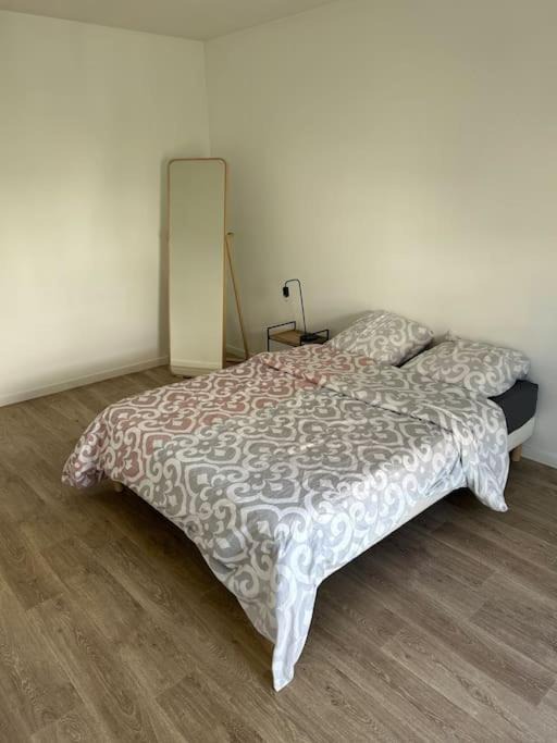 Photo of Bedroom in Aubervilliers