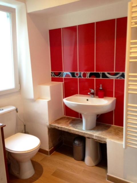 Photo of Bathroom in Saint-Berain-sur-Dheune