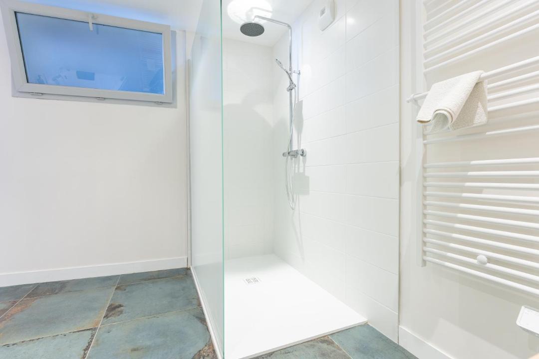 Photo of Bathroom in Paray-le-Monial