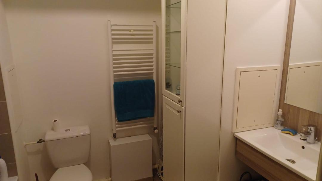 Photo of Bathroom in Alfortville