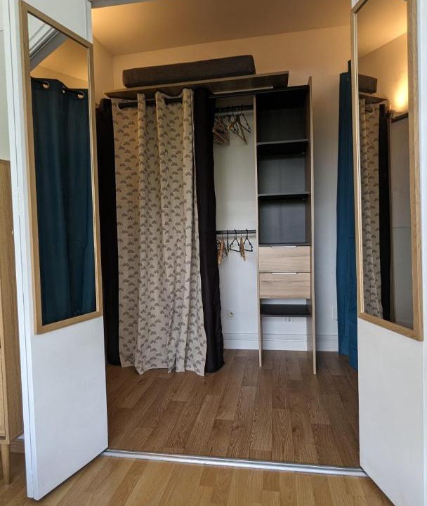 Photo of Bedroom in Saint-Saulve