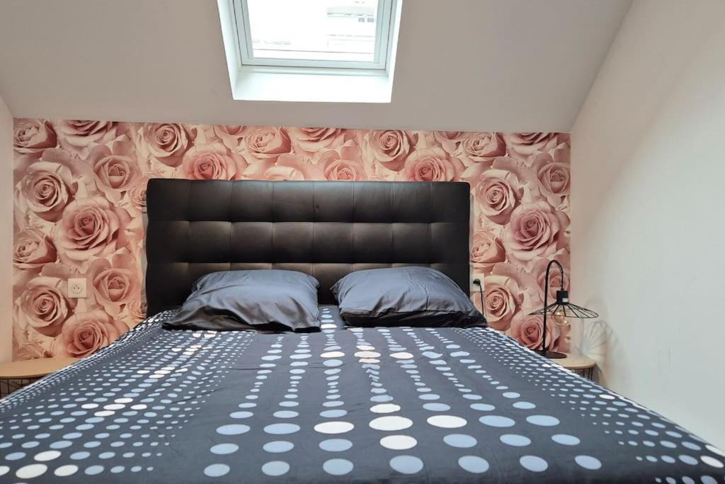Photo of Bedroom in Quartier Saint-Clement - Jardin des Plantes