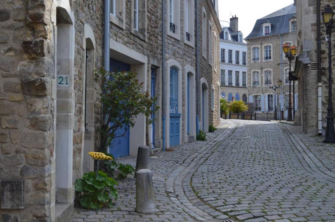 Photo of Buildings in Brequerecque