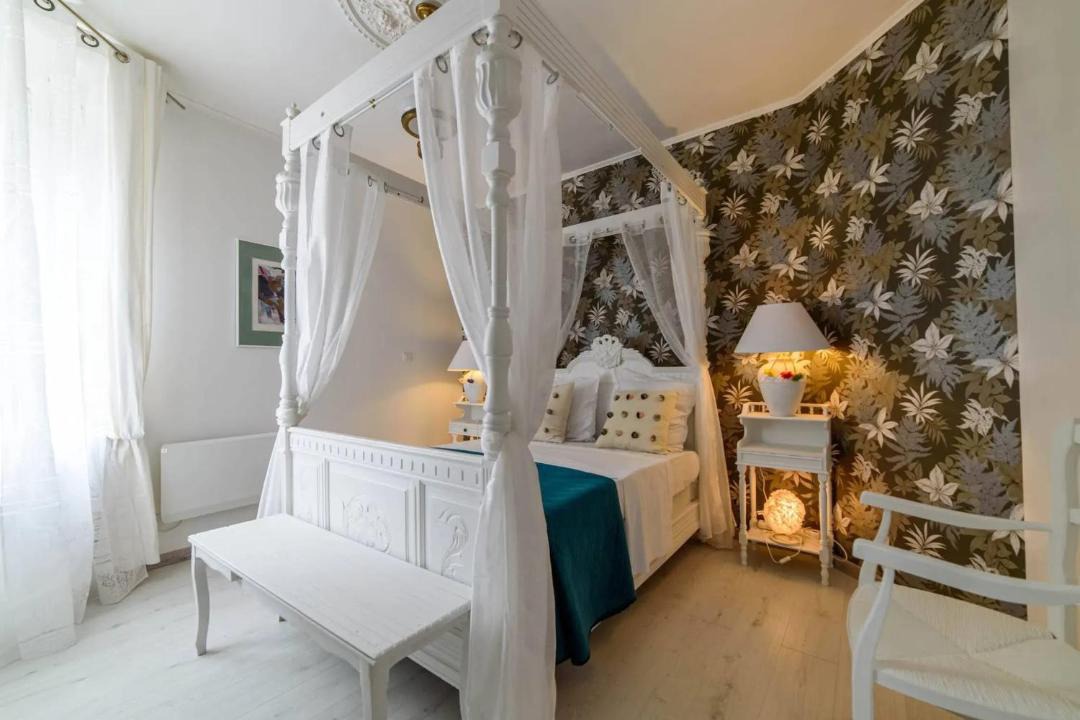 Photo of Bedroom in Douai