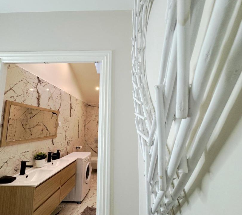 Photo of Bathroom in Epernay