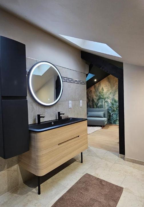 Photo of Bathroom in La Machine