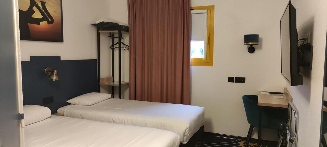 Photo of Bedroom in Beauvais