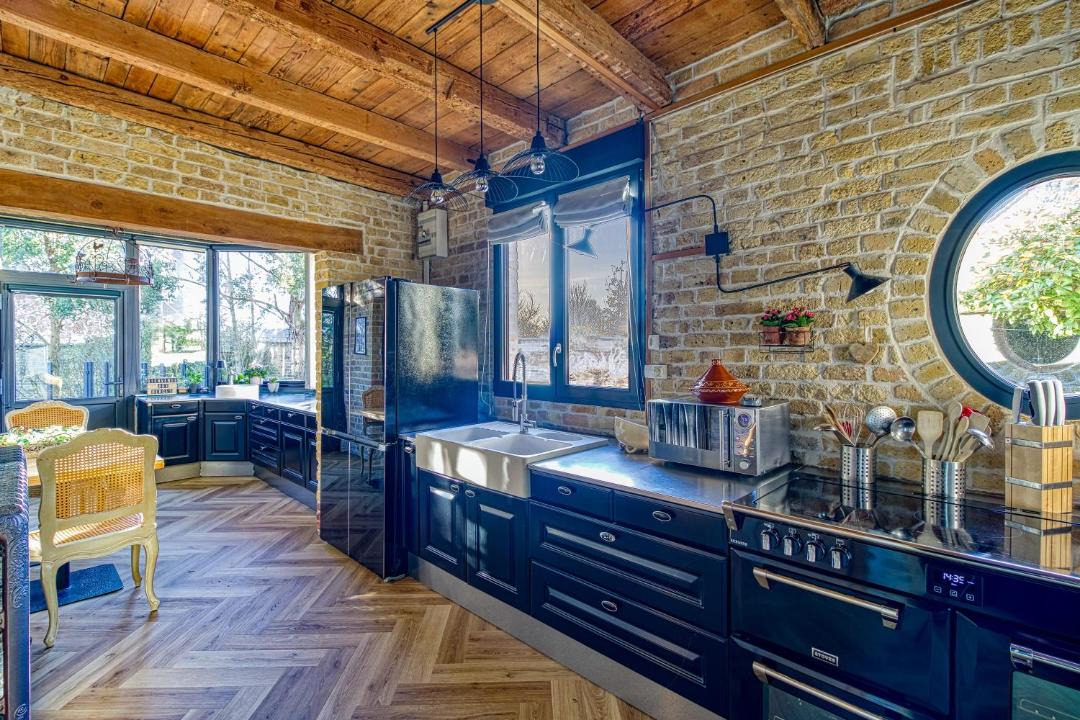 Photo of Kitchen in Bourbourg