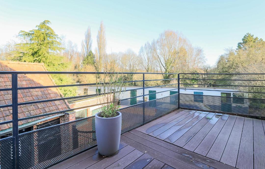 Photo of Patio Balcony in Blessy