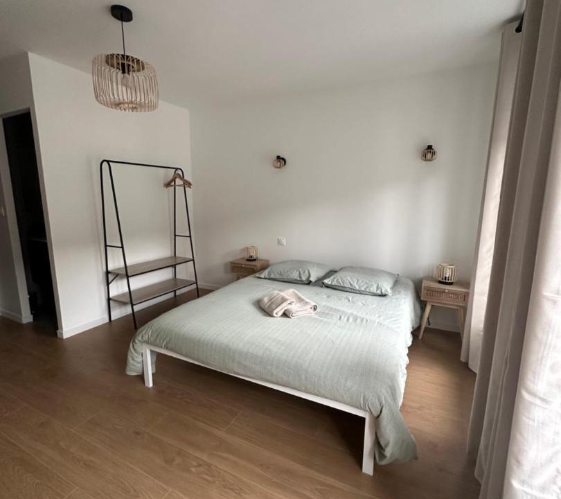 Photo of Bedroom in Charleville-Mezieres