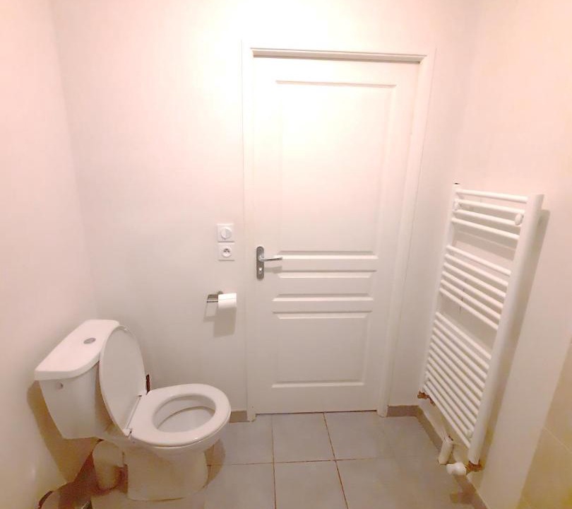 Photo of Bathroom in Maladiere