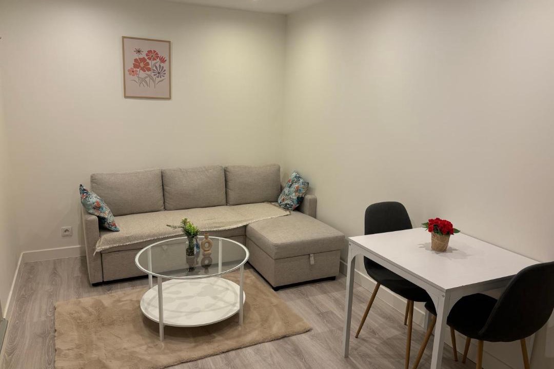 Photo of Livingroom in Drancy