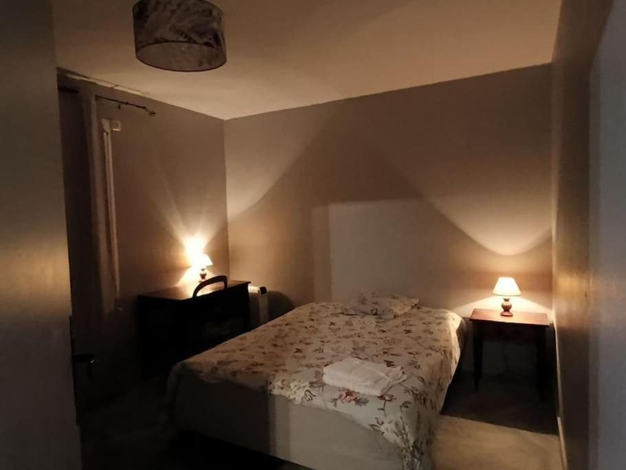 Photo of Bedroom in Chailly-en-Gatinais