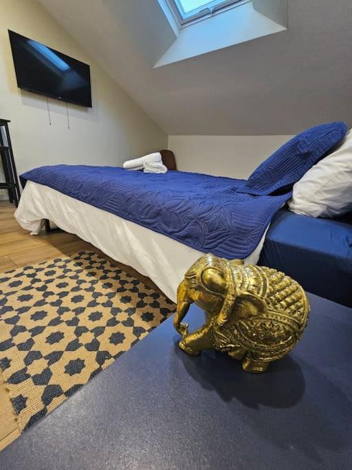Photo of Bedroom in Sainte-Genevieve-des-Bois