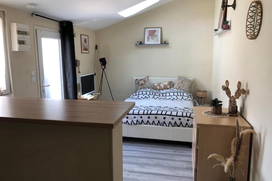 Photo of Bedroom in Saint-Jean-de-Braye