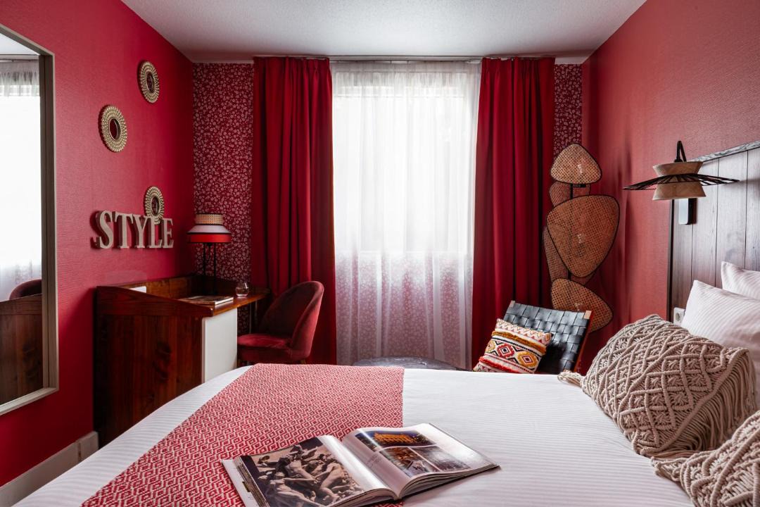 Photo of Bedroom in Roissy-en-France