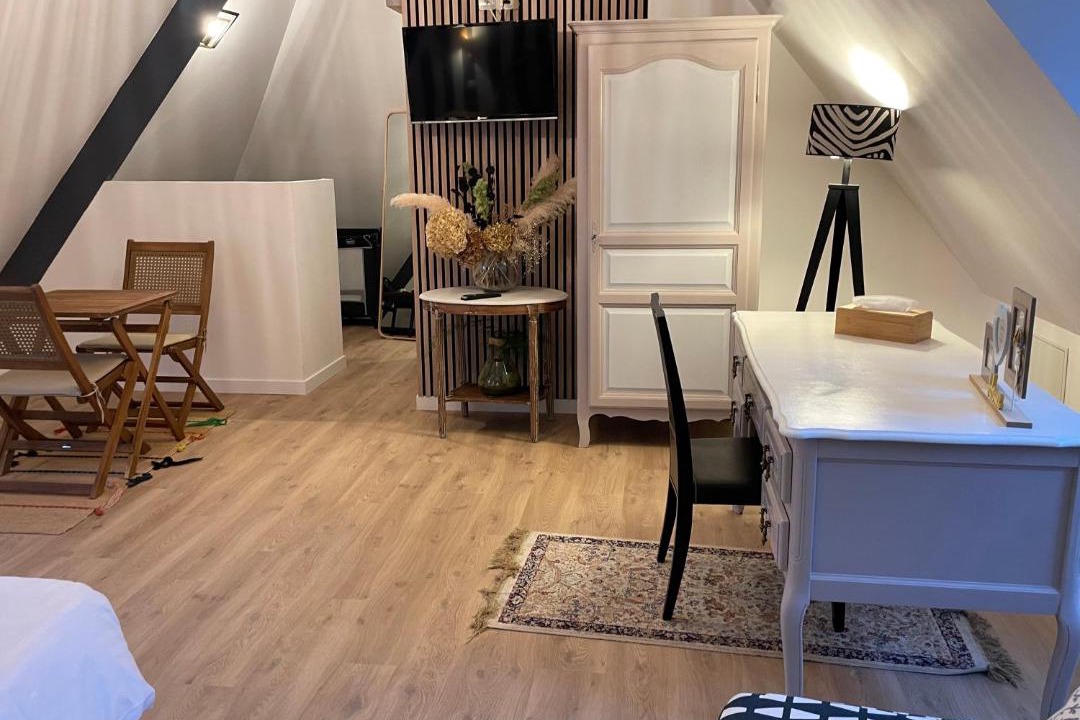 Photo of Bedroom in Saint-Pierre-du-Vauvray
