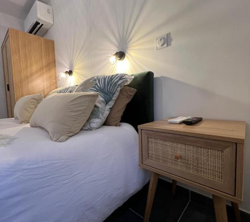 Photo of Bedroom in Neuville-sur-Ain