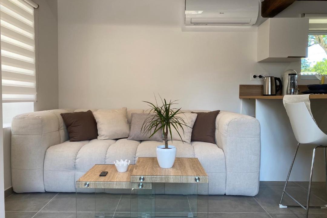 Photo of Livingroom in Checy