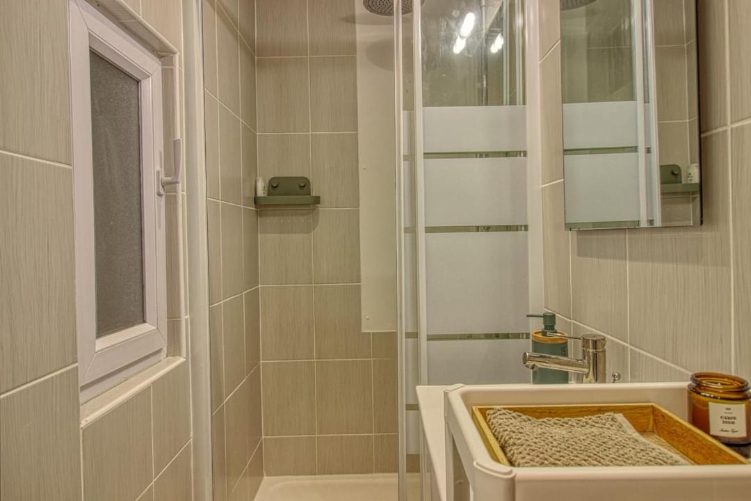 Photo of Bathroom in Enghien-les-Bains