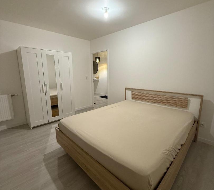 Photo of Bedroom in Centre Ville Rive Gauche