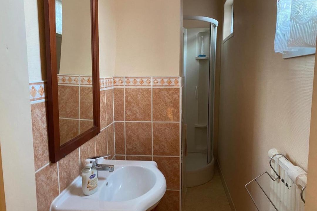 Photo of Bathroom in Le Neubourg