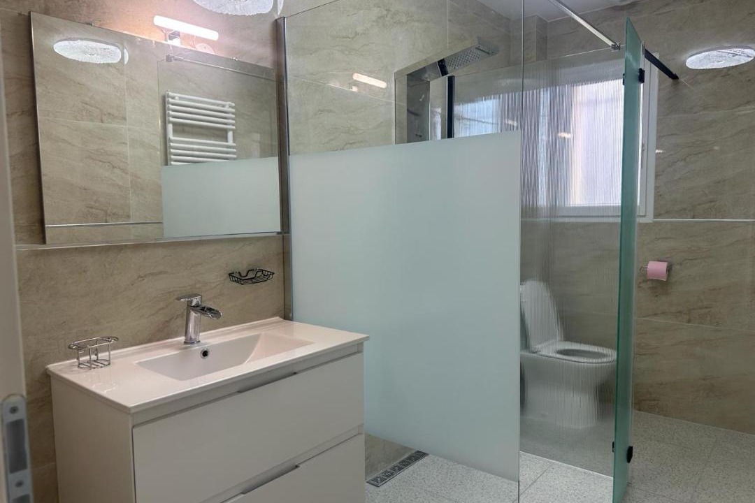 Photo of Bathroom in Lieusaint