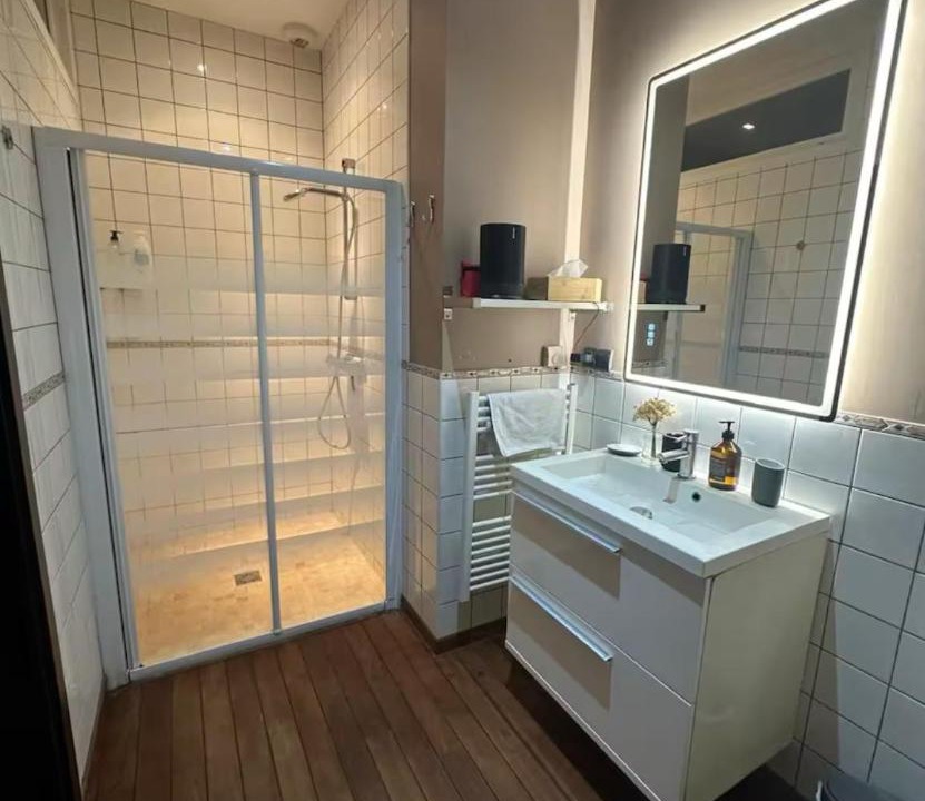 Photo of Bathroom in Cambrai