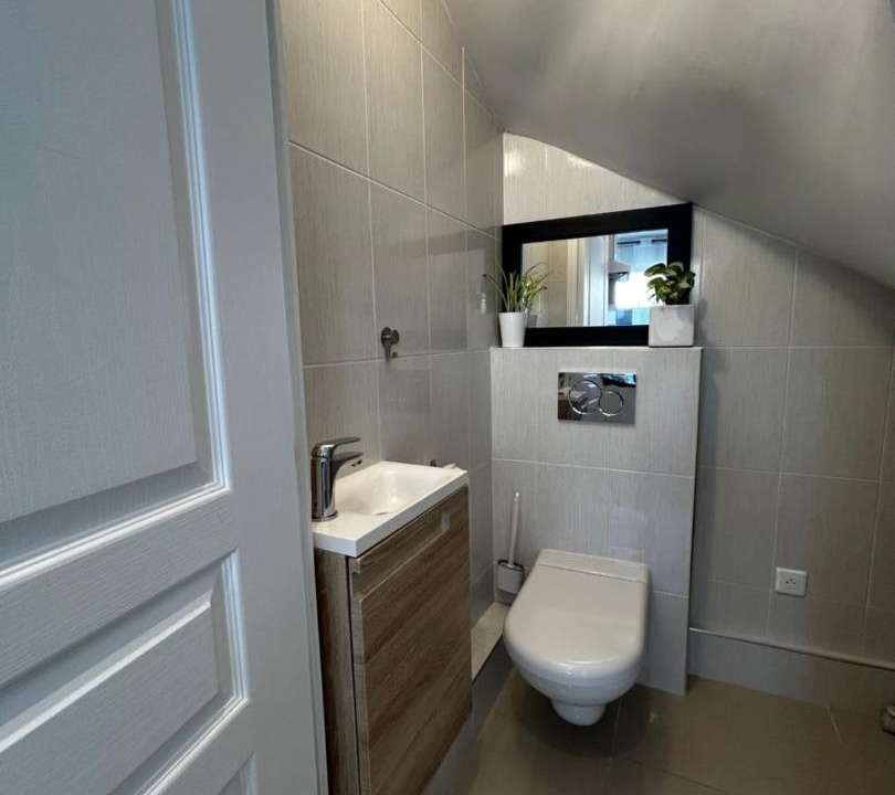Photo of Bathroom in Plateau - Mont-Valerien
