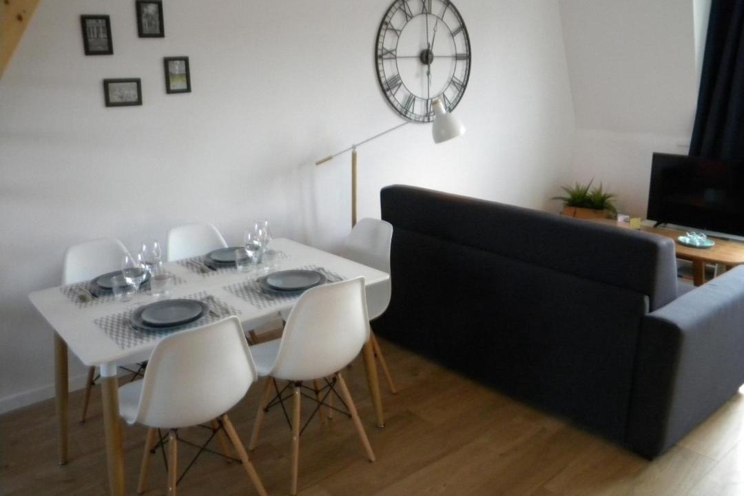 Photo of Livingroom in Fives