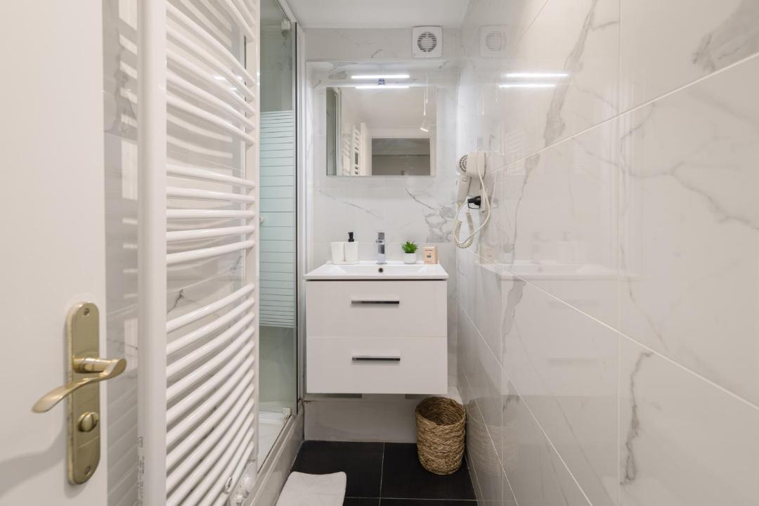 Photo of Bathroom in Vivienne