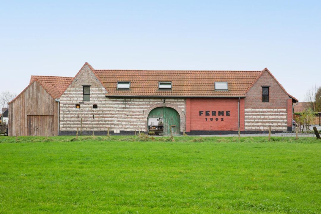 Photo of Buildings in Sainghin-en-Melantois