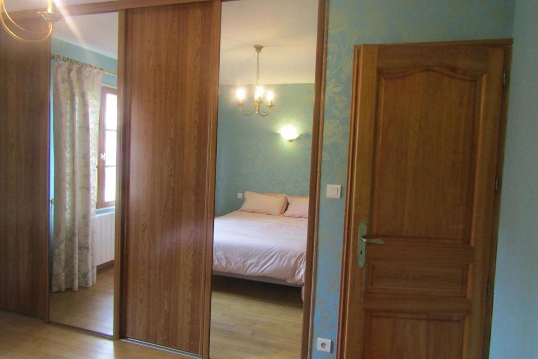 Photo of Bedroom in Toeufles