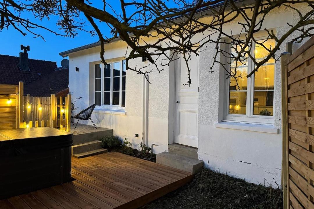 Photo of Patio Balcony in Mesnil-Val-Plage