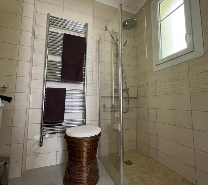 Photo of Bathroom in Pomponne
