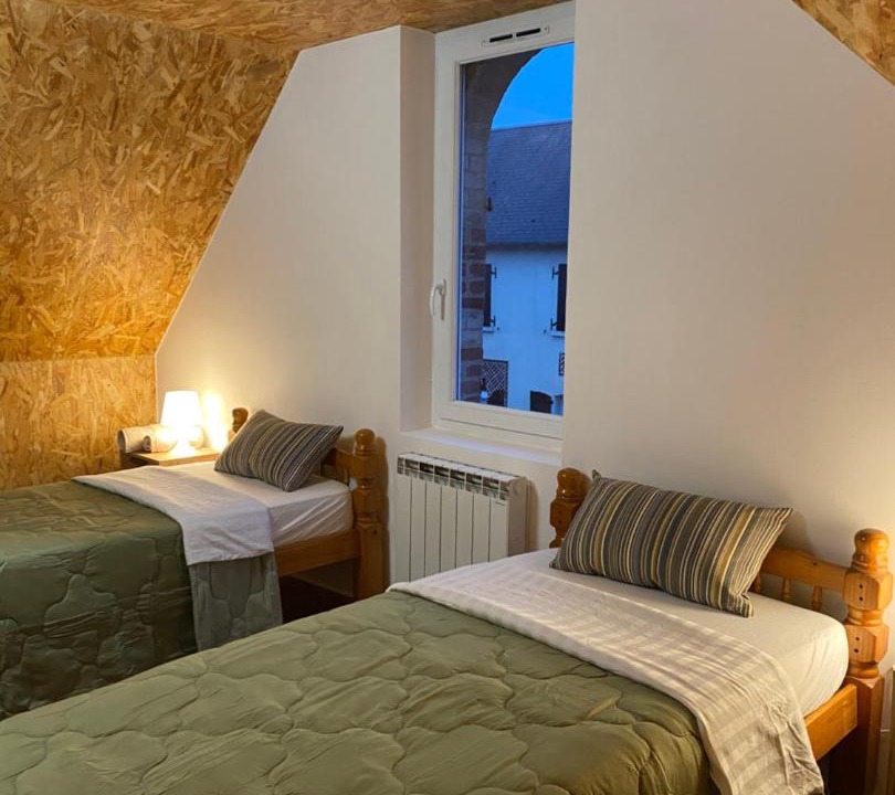 Photo of Bedroom in Estrees-Mons